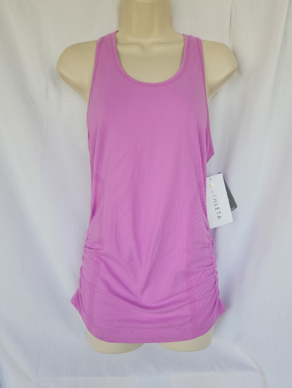 Athleta Speedlight Tank Violet Blush Unstinkable Yarn With Silver S